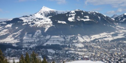 kitzbuehel_10_01_22-f.jpg